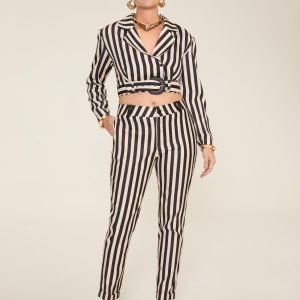 Calça skinny estampada com passantes em PU