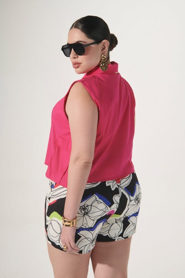 Camisa Cropped com Bolsos Cargo Laterais - Image 3