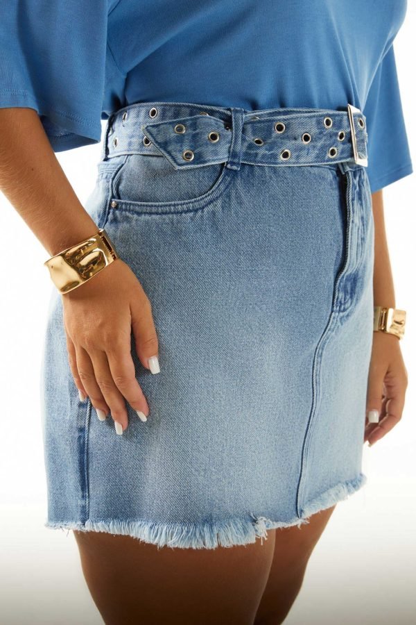 SAIA JEANS DIAMOND CURTA; CINTO COM DETALHE EM ILHÓS E BOLSOS LATERAIS - Image 3